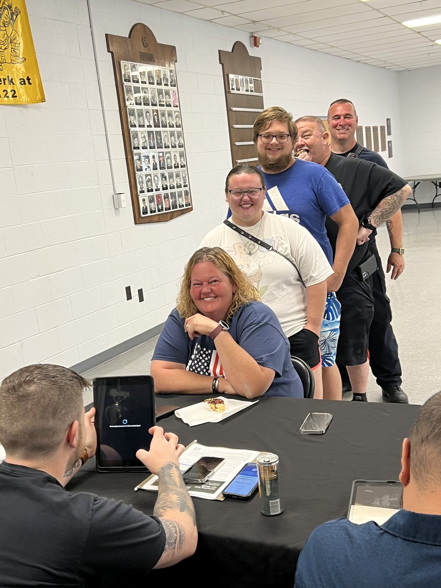 DominickJWins's tweet photo. Thank you so much to Carney Point Fire and Rescue for allowing us to come up and show you the advantages of #FirstNet and how it will help keep your First responders and family connected! #Midway #MAS #FirstNet #ATT @GeorgePenn84 @iamkellsmcc @BrendanM1188 @Mr_Feliciano20 https://t.co/xuko8lBwx9