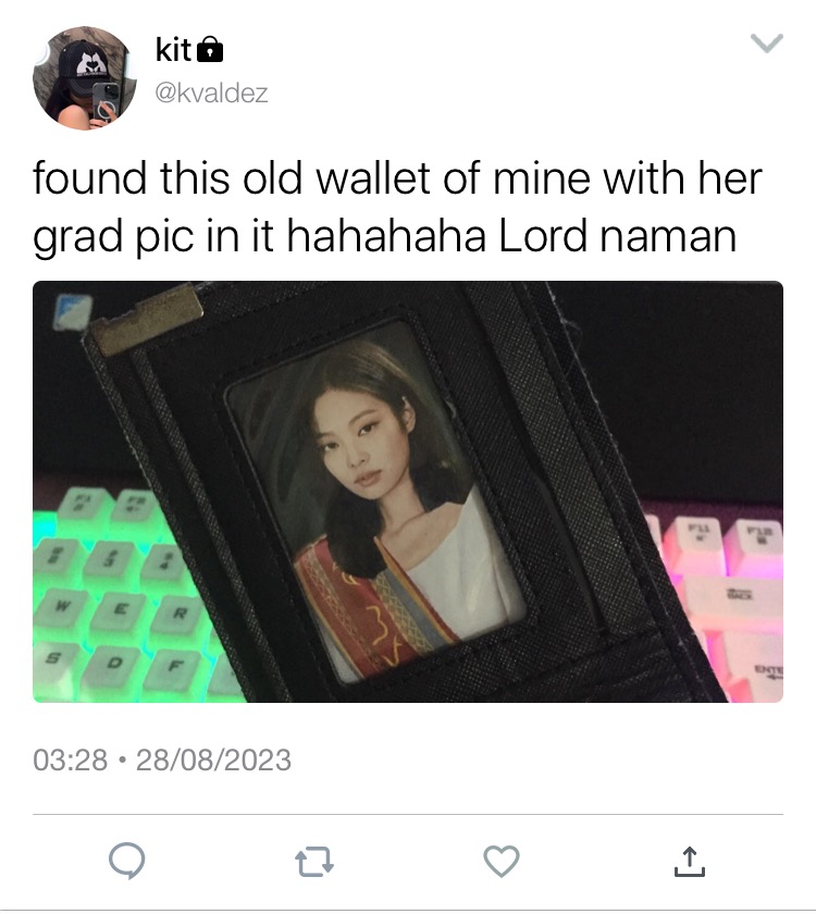 sekiwrites's tweet image. relapse
— a jenlisa short au.