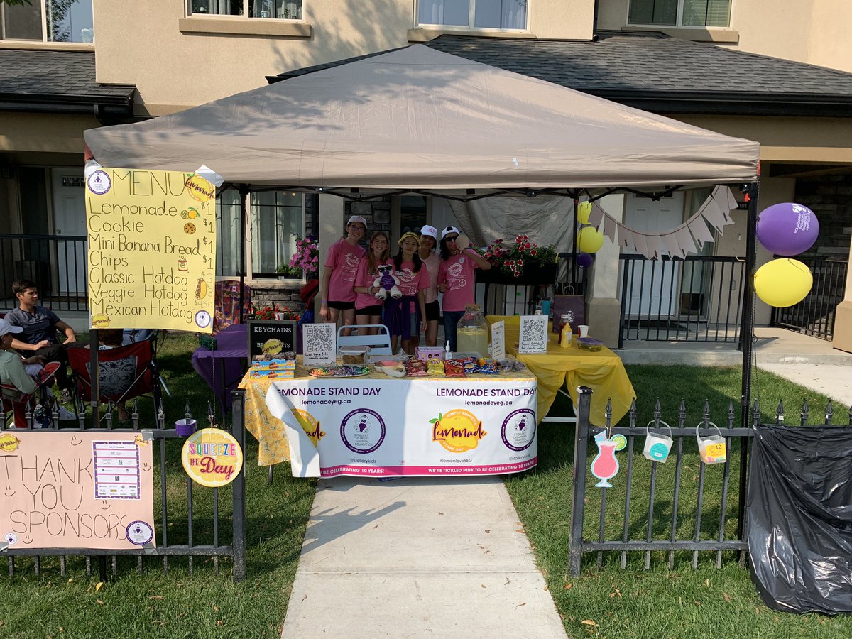 Amazing support for <a href="/StolleryKids/">Stollery Kids</a> across our province today with #lemonadestandday. Lemonade Lane one of more than 500+ stands and 5th year squeezing some love for other Stollery families. Thx to all who are doing the same and helping to fund vital Stollery programs &amp; services.
