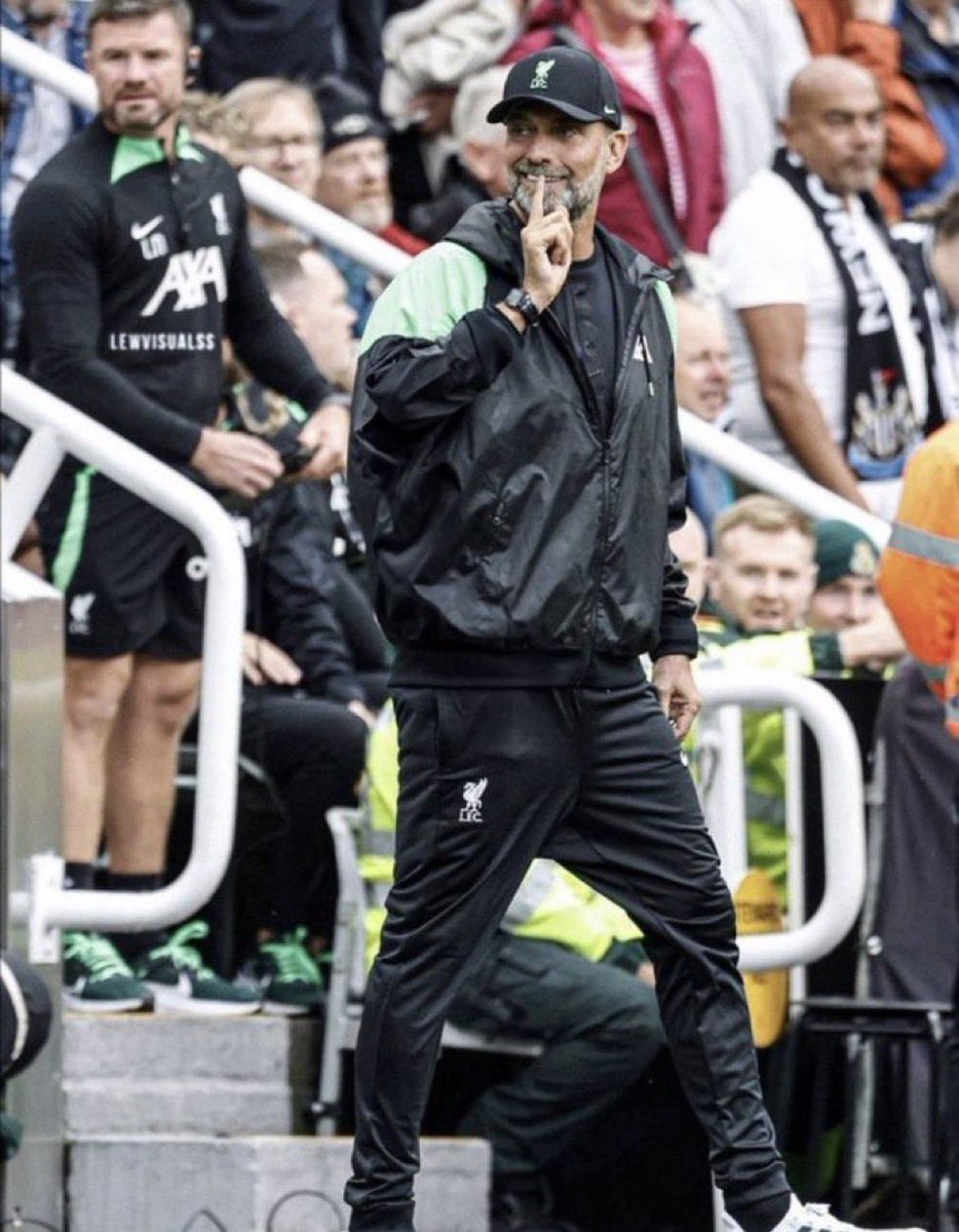 stevie_486's tweet photo. @NUFC https://t.co/rKKmP0rcgl