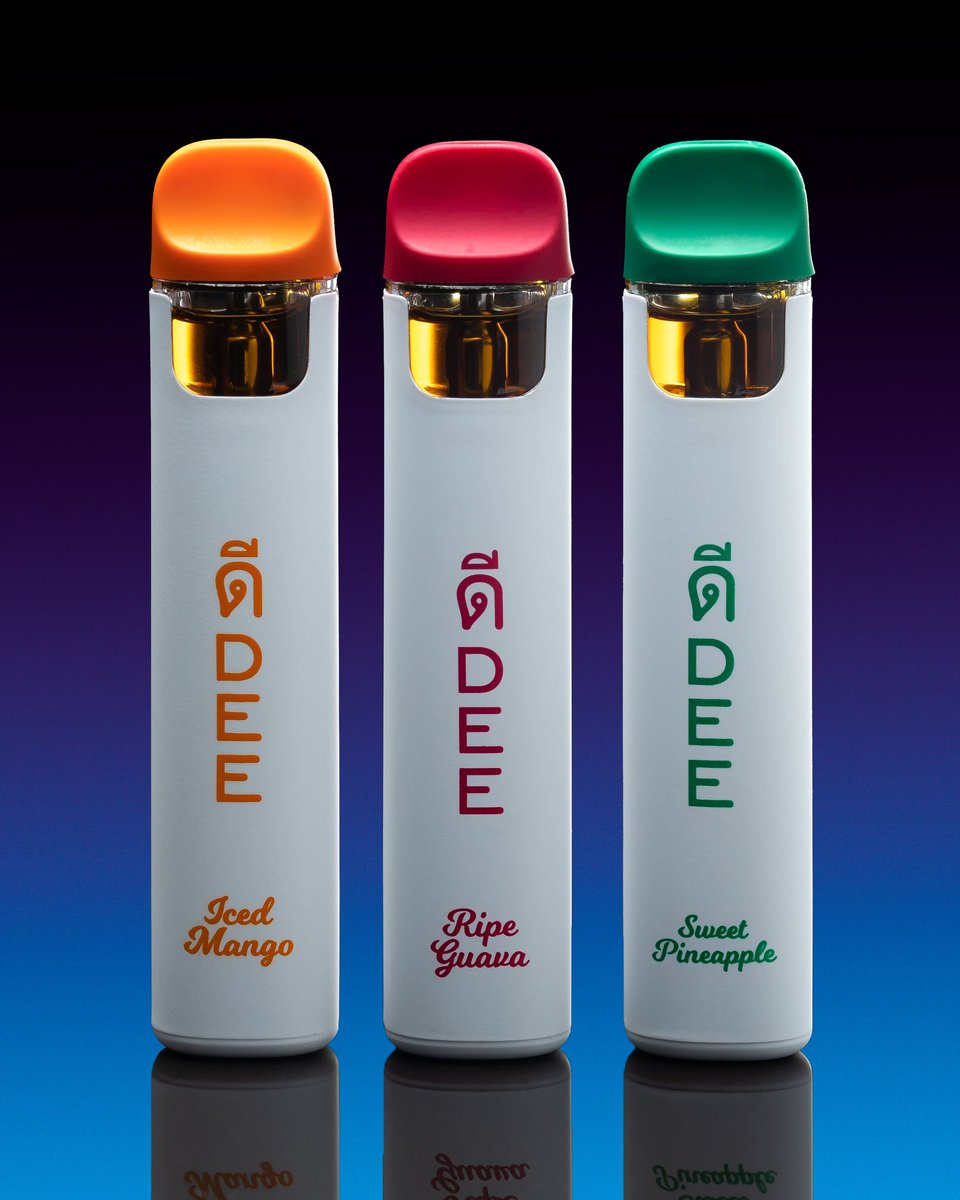DeeThaiOfficial's tweet photo. Which of these 3 are you picking first?? #DeeThai #ThaiStick #THCVape #Vape @KhunJosh80 https://t.co/EdJPjVuhz8