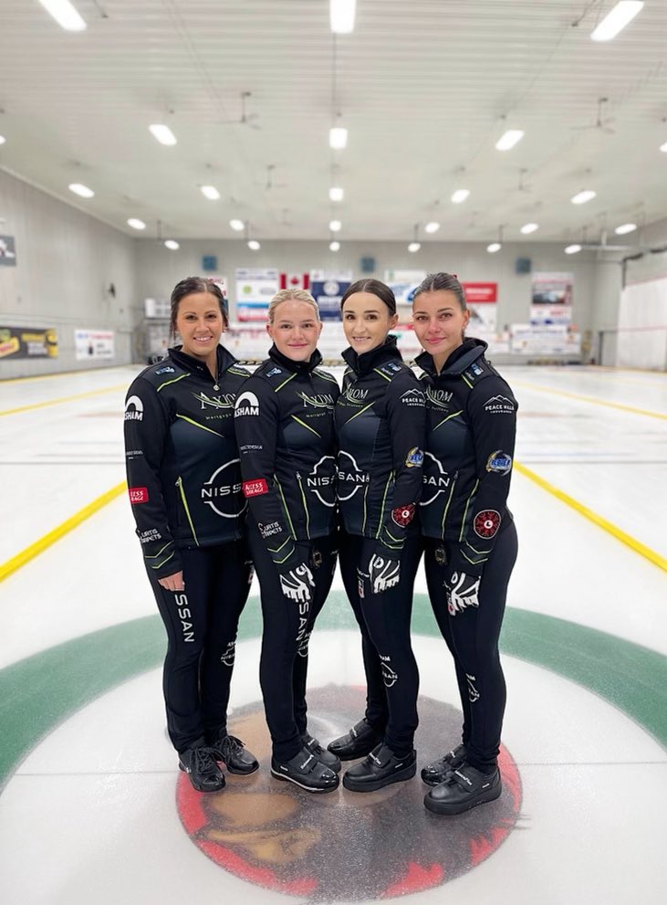 CCTC Icebreaker Champions! 🏆 

After a back and forth game with Team Strouse we managed to put together a strong 8th end to grab the win. 

Thanks to Gabriel, Ethan and Scott for putting on such a fantastic event. 👏 

Looking forward to our next event Sept.  8-11 in Edmonton.