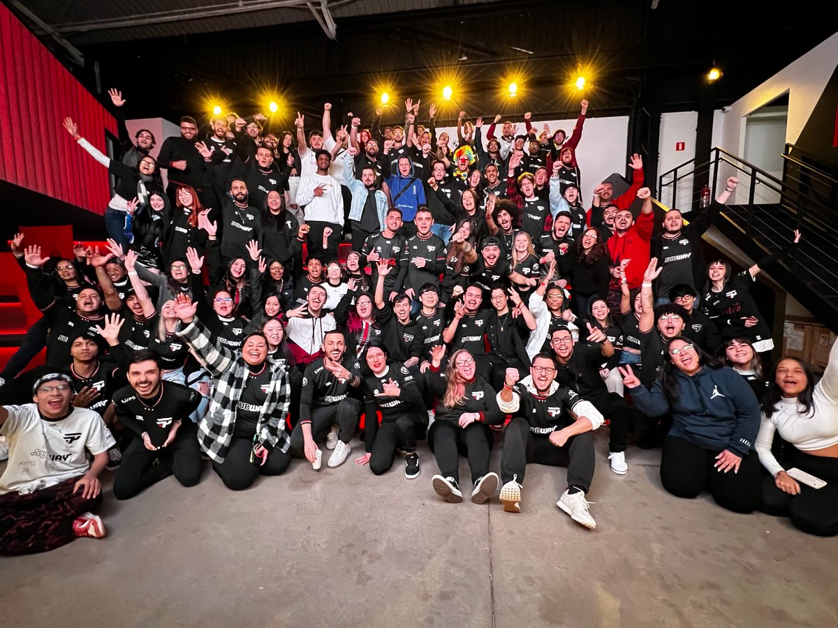 paiNGamingBR's tweet image. foi por vcs, o nosso buff é a #MelhorTorcidaDoMundo