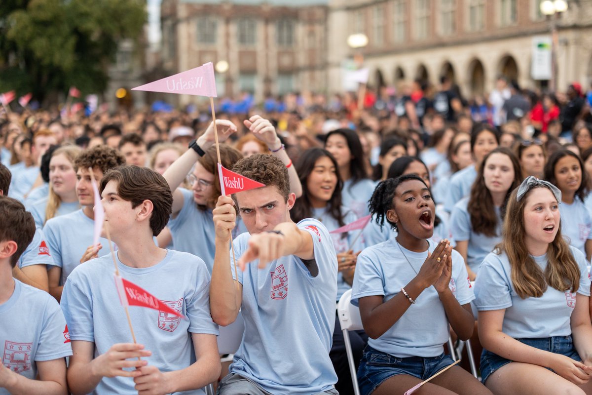 WashU's tweet photo. To the dream chasers, the knowledge seekers, and the change makers – welcome home!

The first page of a new chapter was turned at #WashU27’s Convocation and Party at The Park. Here's to new friendships, challenges, and discoveries. https://t.co/FCTuRGsqOR