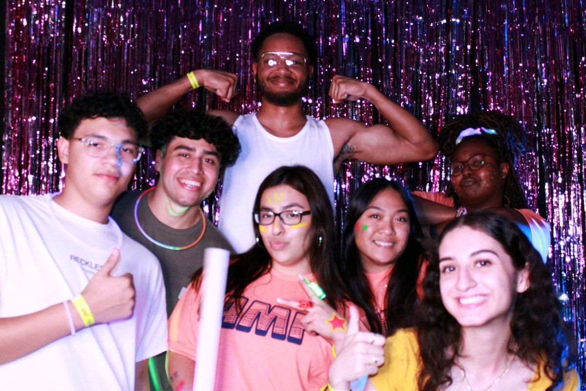MsmuAmp's tweet photo. Saturday night was lit at the PAC for AMP's Glow Crazy event. Thank you to everyone who attended, and we hope everyone had a great first week of classes! https://t.co/HpgJw2FdtT