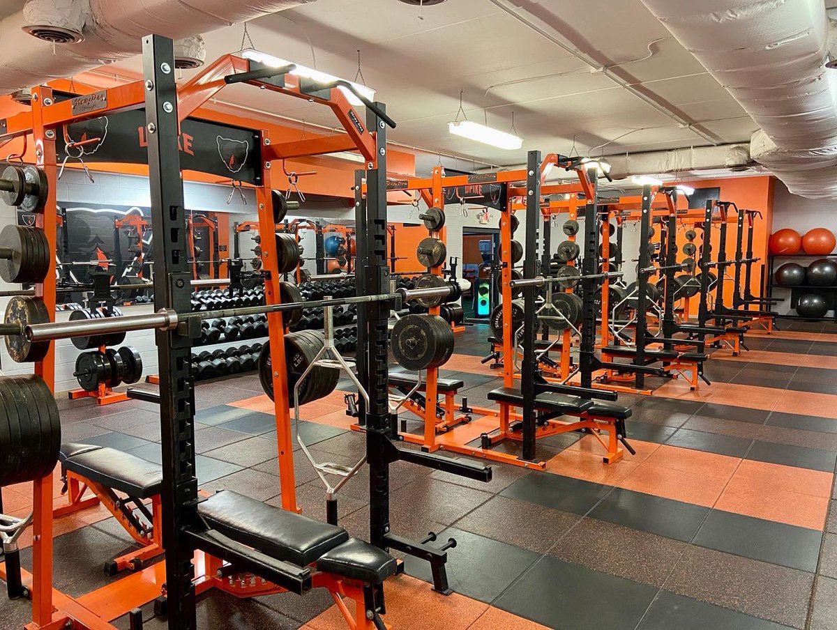 TweetsbyCoachP's tweet image. 🚨Small College Program Spotlight🚨

University of Pikeville (NAIA) in KY @UPIKEAthletics @UPIKEBasketball 

Boasts one of the nations best small college basketball facilities 

Have had over 30 pros in 20 seasons 

Won the NAIA Men’s Basketball National Championship in 2011…