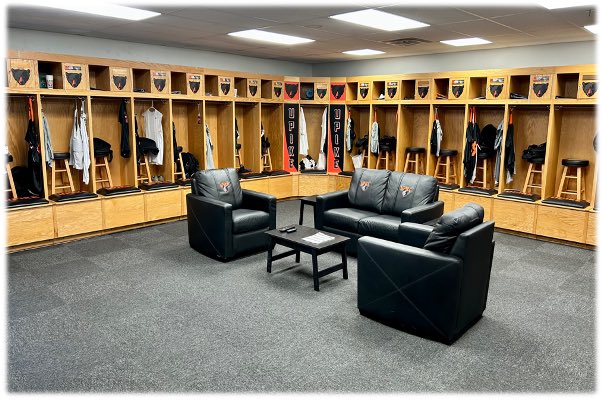 TweetsbyCoachP's tweet image. 🚨Small College Program Spotlight🚨

University of Pikeville (NAIA) in KY @UPIKEAthletics @UPIKEBasketball 

Boasts one of the nations best small college basketball facilities 

Have had over 30 pros in 20 seasons 

Won the NAIA Men’s Basketball National Championship in 2011…