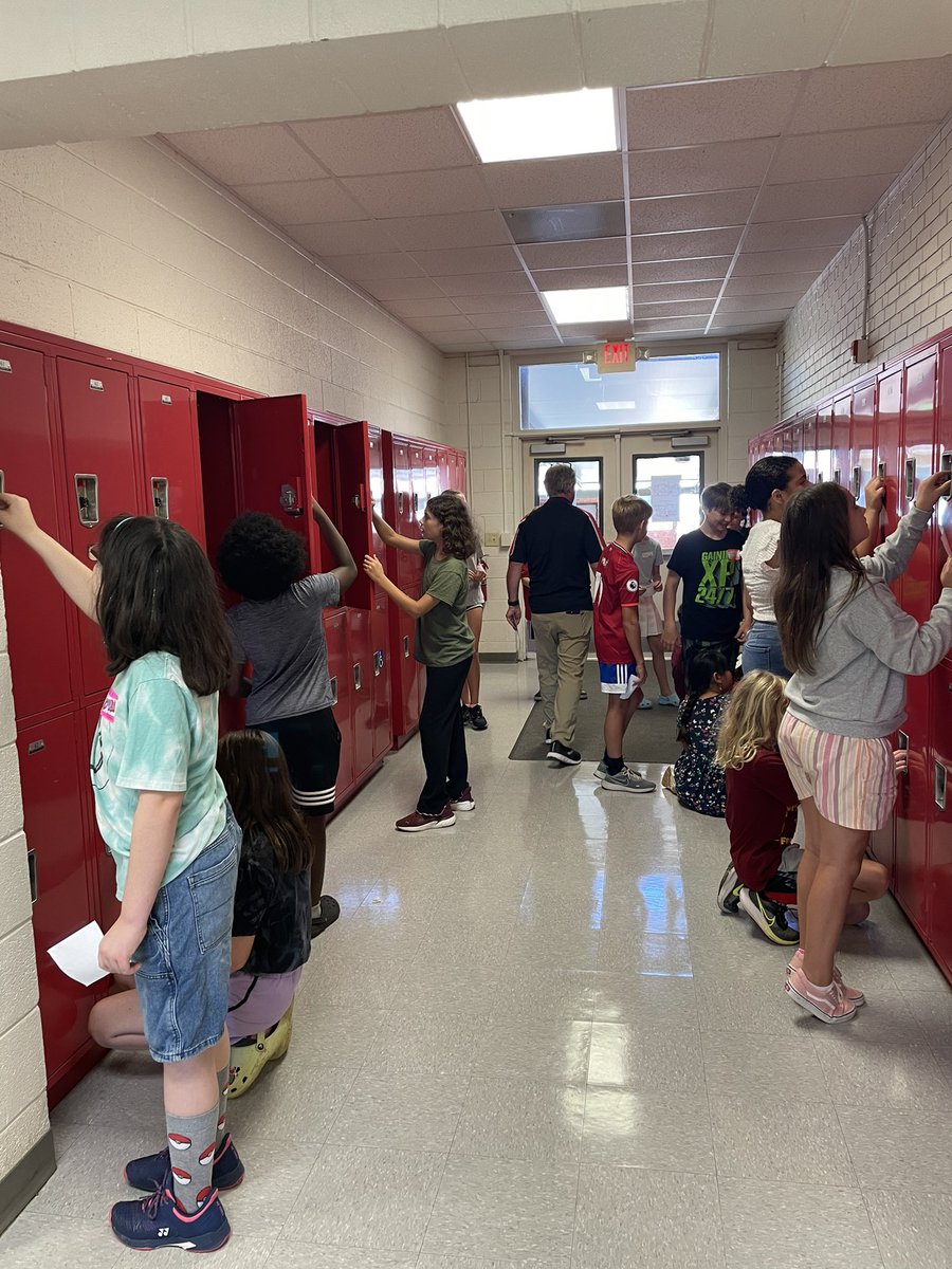 BSMSPhoenix's tweet image. We’re looking forward to welcoming students back on the 1st day of school tomorrow. Our 6th graders &amp;amp; their families got an early start building relationships, meeting teachers, practicing opening their lockers, learning about the curriculum &amp;amp; more on Aug. 16.
