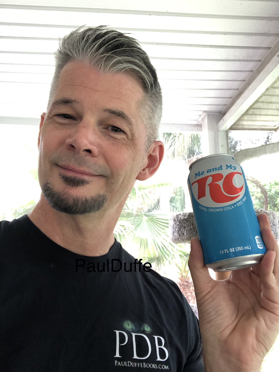 PaulDuffe3's tweet photo. Me and my RC😊 https://t.co/KHfUhFMI5K