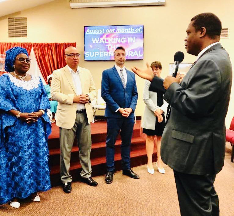 tititijaniwpg's tweet image. Along with some members of #TeamPC @JaniceMLPCSeine, @smith4lag, @jonreyes204 and Saima Aziz, I had the pleasure of fellowshipping at @RccgWinnipeg today. I thank the members and Pastor Okunnu for the warmth and prayers. Every support counts on our pathway forward. Most grateful.