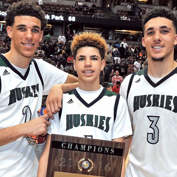LegionHoops's tweet image. Lonzo Ball:

“We might have a Chino Hills High School documentary in the works. So stay tuned for that.”

(via @DarnellMayberry, theathletic.com/4809279/2023/0…)