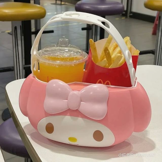 sanriodaily's tweet photo. my melody mcdonald’s 💫 https://t.co/T7pbiYb68e