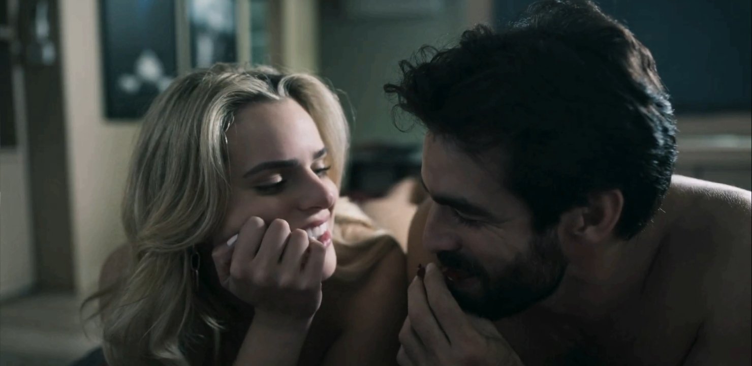 Famosas Mundial on X: 𝐈𝐒𝐀𝐁𝐄𝐋𝐋𝐀 𝐂𝐀𝐒𝐓𝐈𝐋𝐋𝐎 en la 𝙊𝘾𝙏𝘼𝙑𝘼  TEMPORADA DEL 𝙀𝙇 𝙎𝙀Ñ𝙊𝙍 𝘿𝙀 𝙇𝙊𝙎 𝘾𝙄𝙀𝙇𝙊𝙎 ✈️🔥 Escena completa:  ➡️ t.coNTlciyss1D ⬅️ t.co0zH0kgoHeU  X