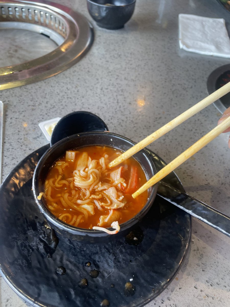 jxnece's tweet photo. i love food https://t.co/Jwj1F5JiZn