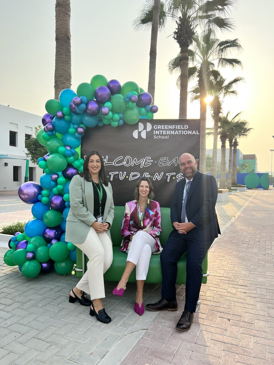 raquelnahas's tweet image. And we’re back! Lots of smiling faces this morning as we welcome all students and kick off a great 2023-24 academic year! #BeHappyBeGIS