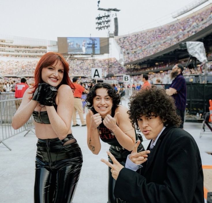 i miss their eras run so bad