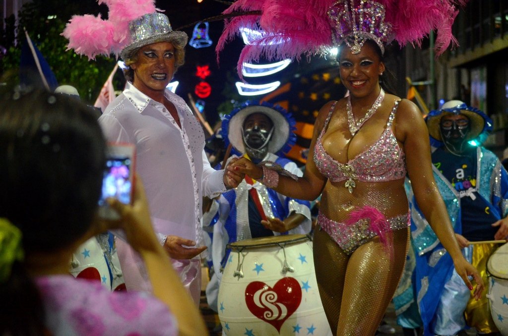 Sarabanda no estará en el carnaval 2024. Cambiará su nombre a La Sara del Cordón.
Por esta razón, el grupo de Alfonso y Pablo Pintos deberá presentarse en la prueba de admisión de noviembre.