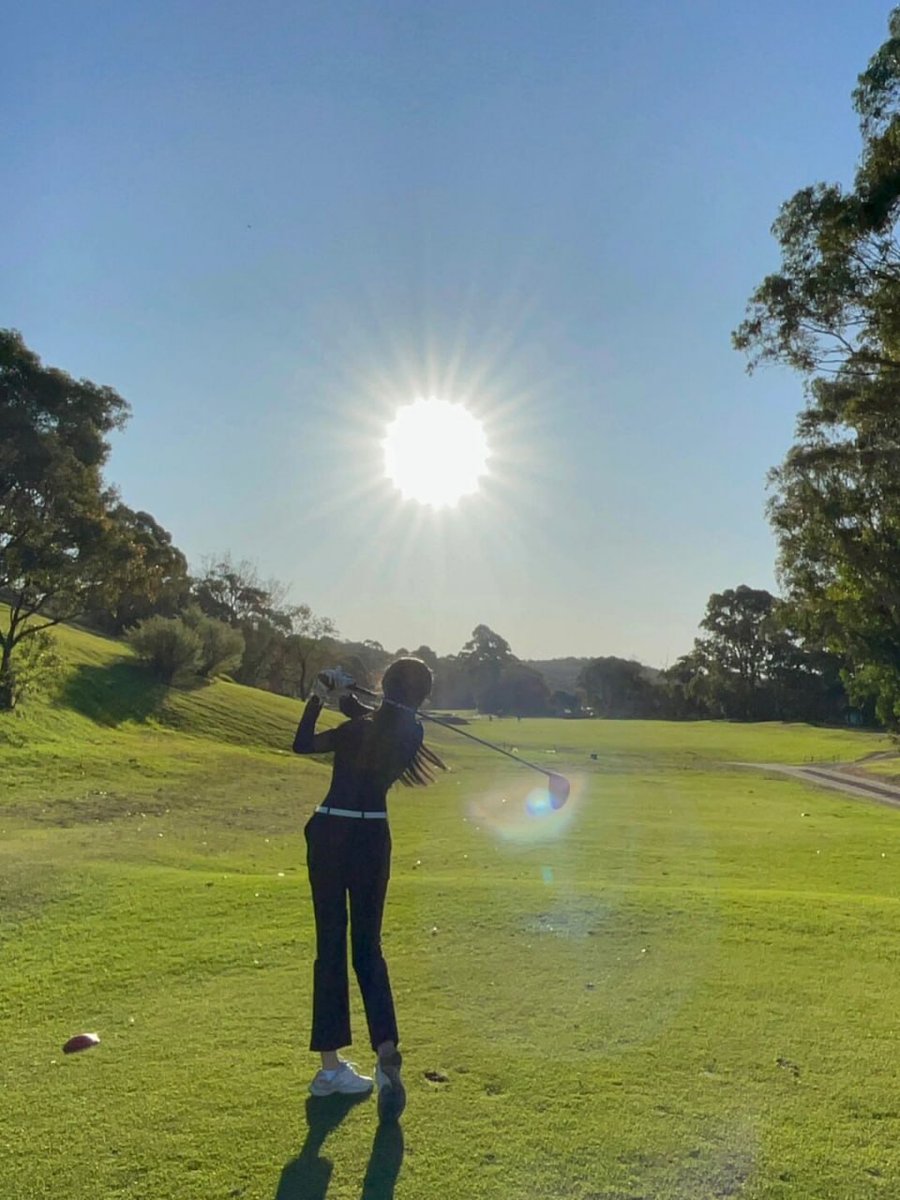 rudingar's tweet image. Had a great time playing golf with my sister today.