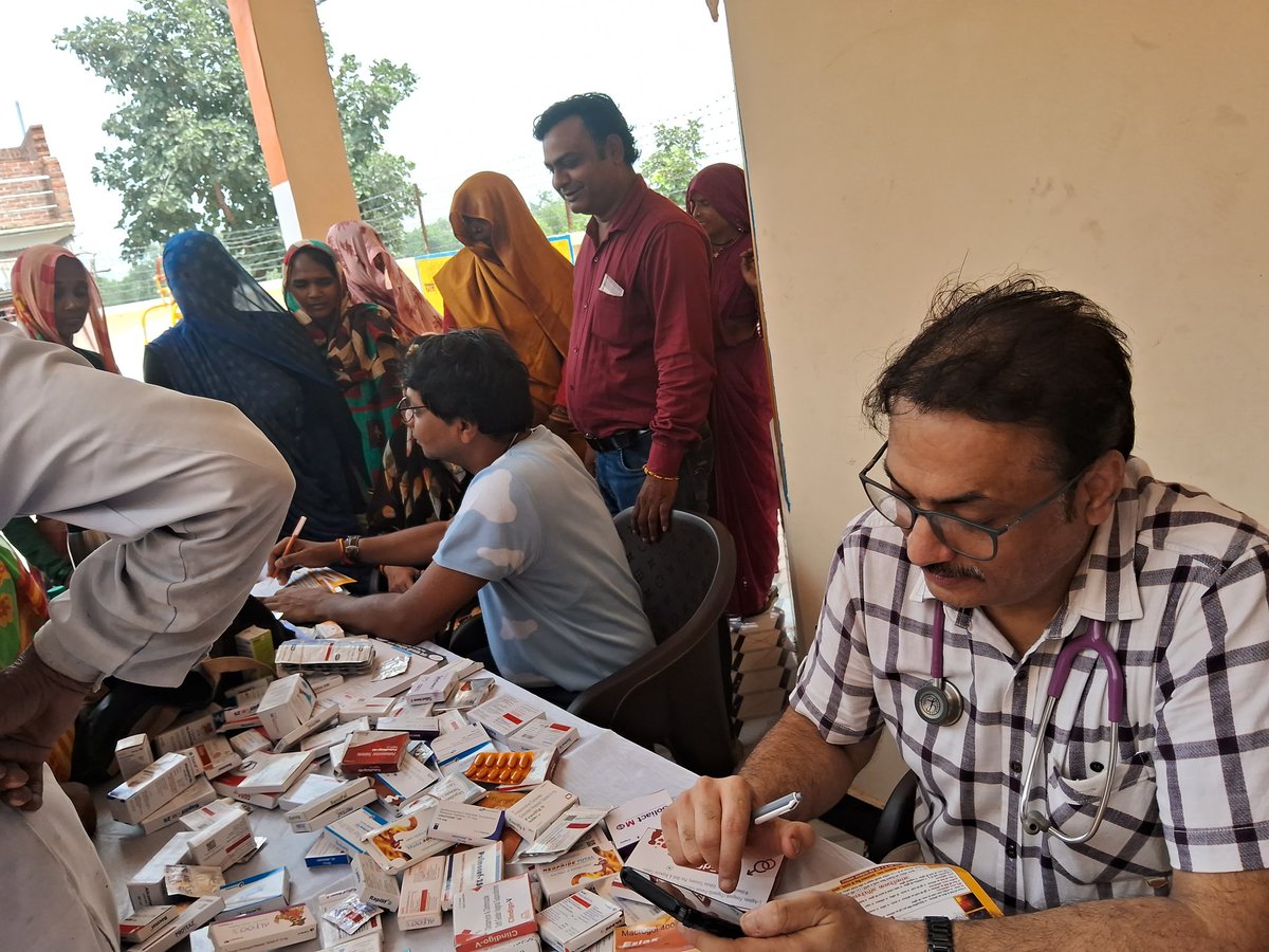 Gaurifoundation's tweet photo. #GAURI FOUNDATION FREE MEDICAL CAMP@KOTKHERA VILLAGE JHANSI https://t.co/L5z6UfrPaz