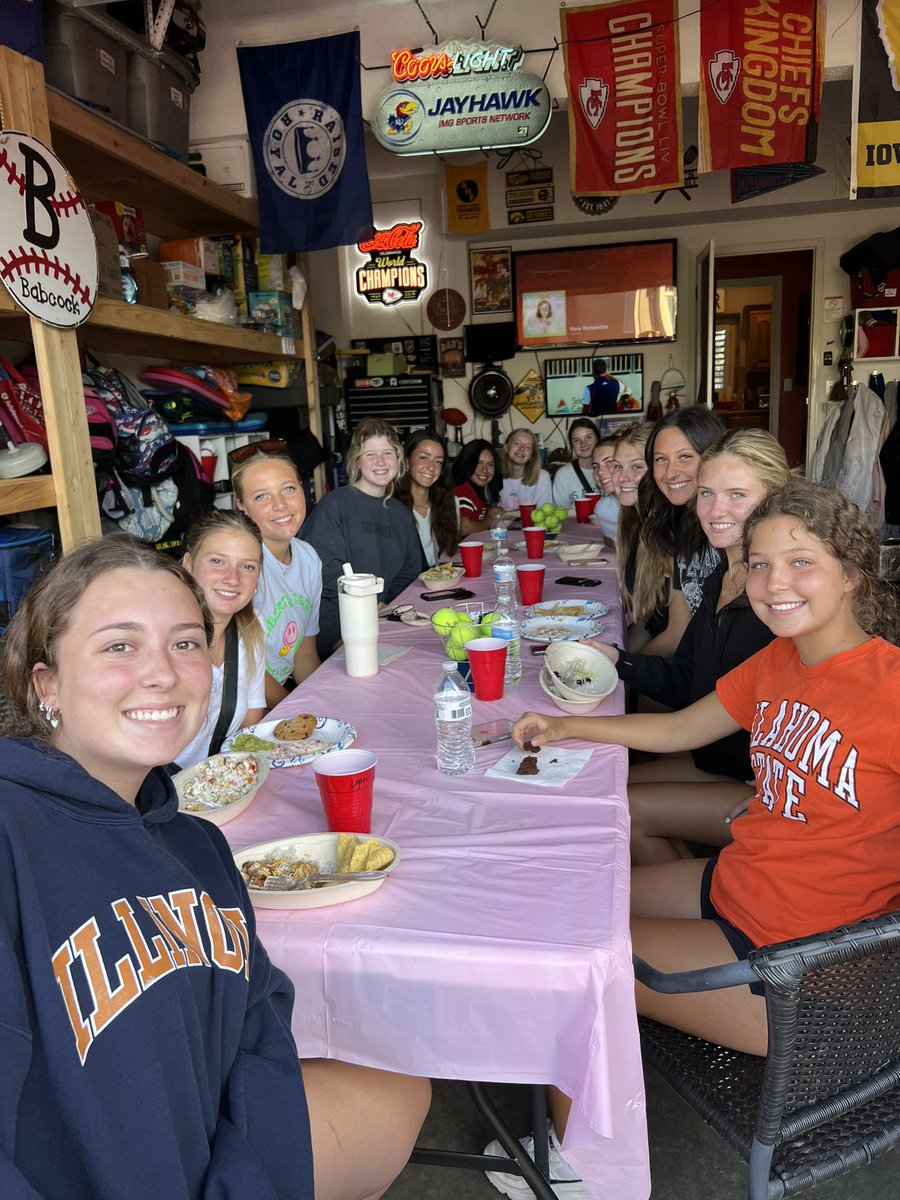 Pamela Koch tweet media