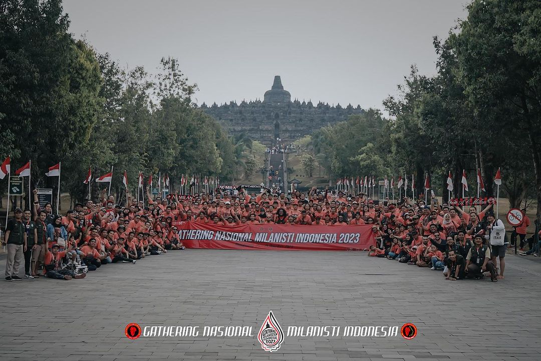 Terima kasih untuk semua peserta, guest star, panitia dan semua yang telah mendukung acara Gathering Nasional Milanisti Indonesia yang ke-9 ini di Magelang. Luar biasaaaa 😍🔥

Forza Milan!
Forza Milanisti Indonesia!
