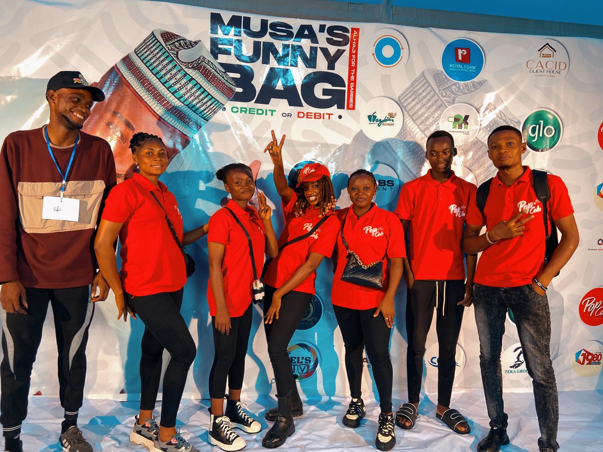 Ghadco_ng's tweet photo. Sundays are dedicated to engaging in noteworthy occasions. We are elated to have been part of @musadcomedian 's Funny Bag (credit or debit alert).
Persist unwaveringly, demonstrating unyielding determination 💪🏻.
#chiamodmarketer
#ghadco_ng
#mamudagroup
#Esther
#MystaLive https://t.co/FanbKJKcLw