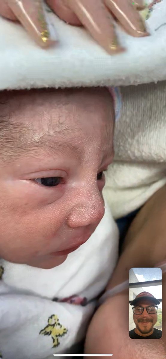 im_anonhuman's tweet photo. @ziggylove254 had her baby shower scheduled for 2 yesterday, we didnโt make it because Delilah had other plans. Her and her mom are doing amazing! My baby girl had a baby girl and Iโm in love.
โค๏ธโค๏ธ๐๐ฅฐโค๏ธโค๏ธ
#DelilahRayne #HeyThereDelilah #OfficialPopPop #FirstGrandbaby https://t.co/g0C4ceSMwf