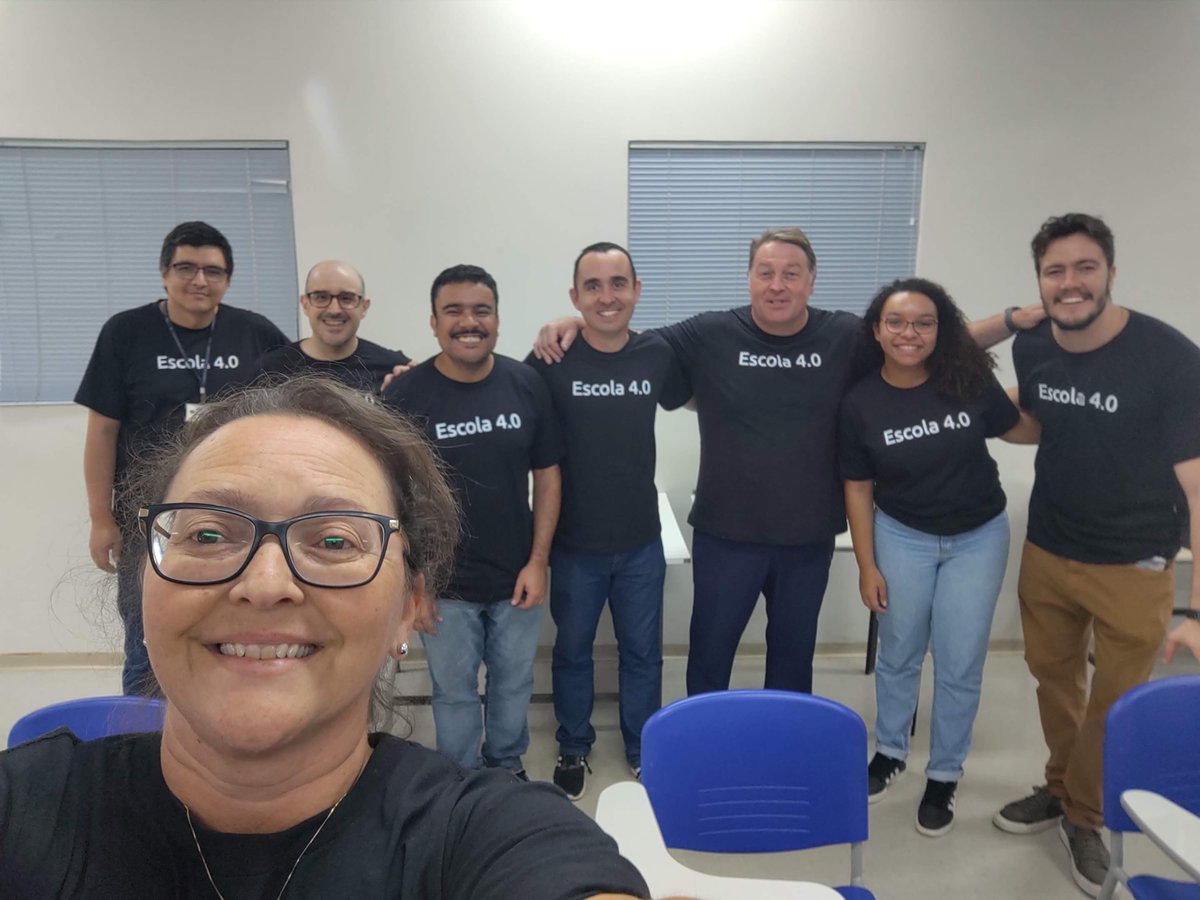 4Escola's tweet photo. O #CAFIn2023 foi um sucesso, adoramos participar 

#oficinadeplacabase #oficinaplugada #unicamp https://t.co/15IoVIH1KR