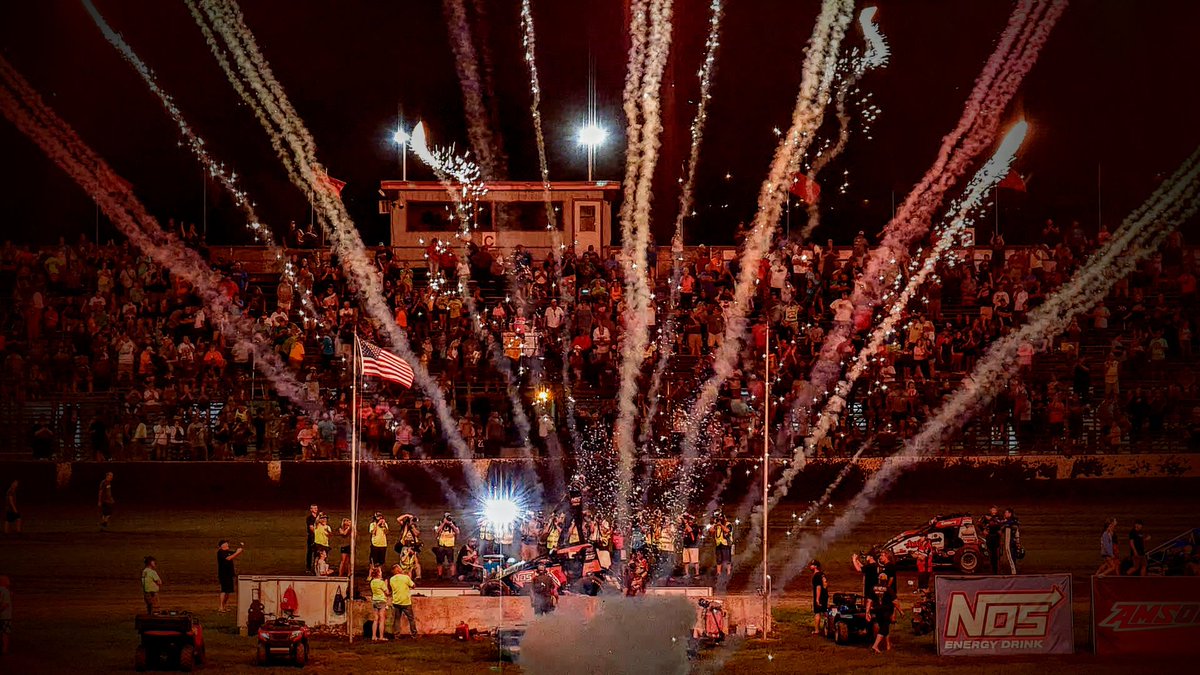 MichaelKLeader's tweet photo. Had a blast at @kokomospeedway's Smackdown XII and the @IMSMuseum over the weekend. 

Next up, setting up a brand new classroom at a brand new school building. https://t.co/vqJ7w5mBWc