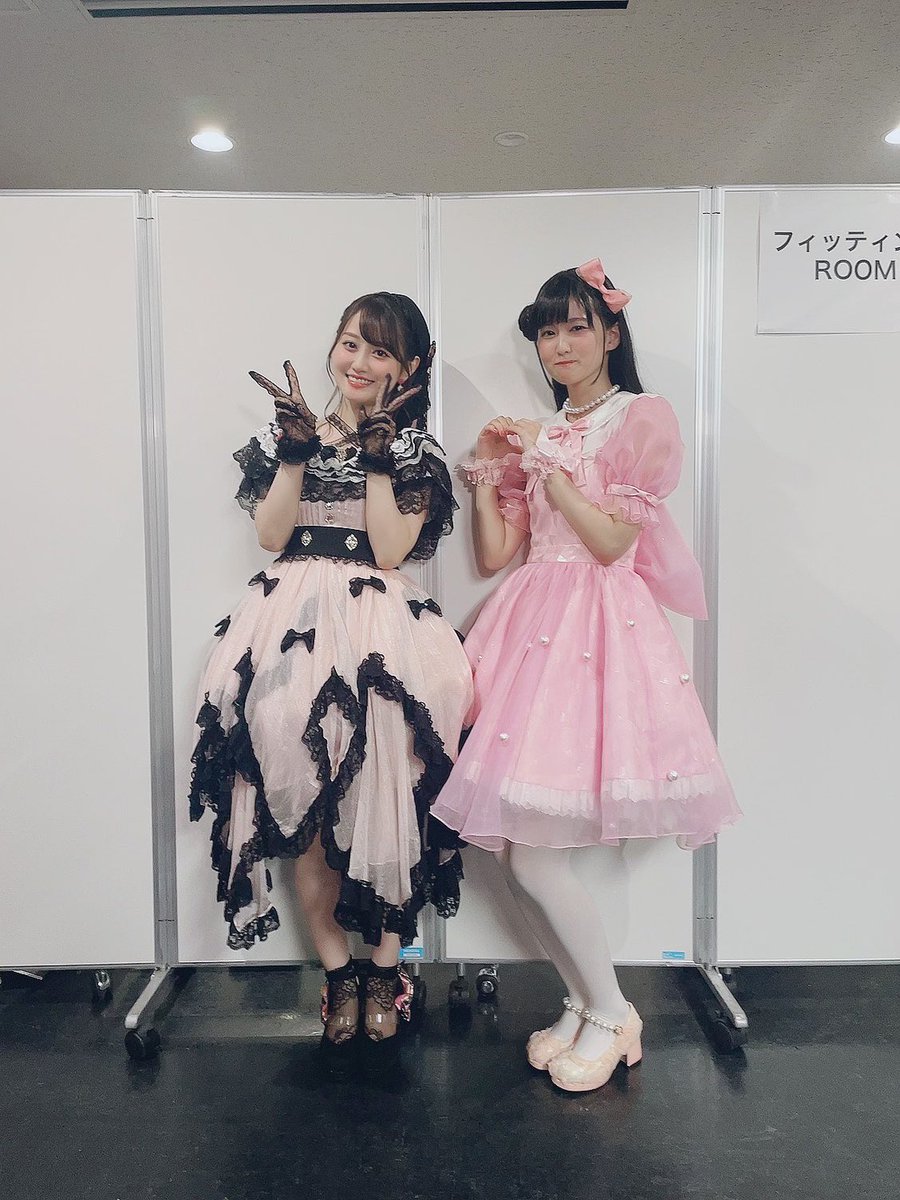 あこがれの小倉唯さんと #anisama でツーショット写真を撮っていただき