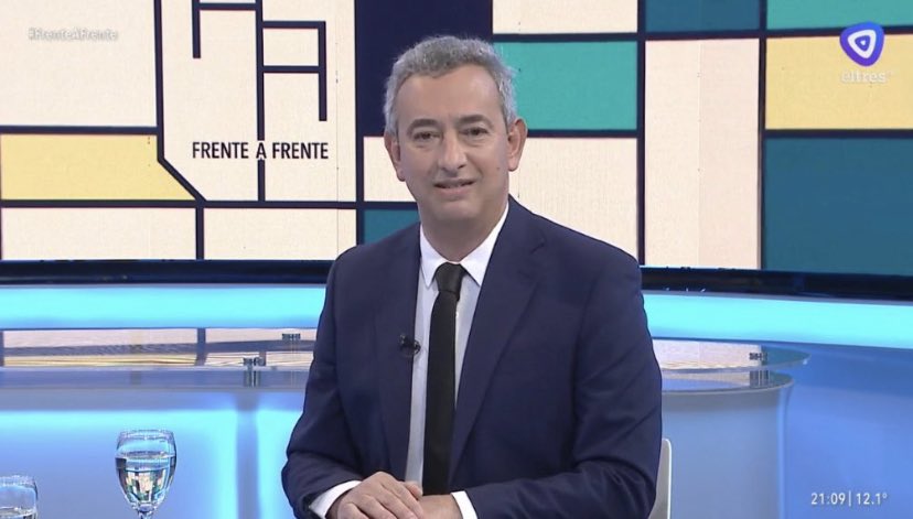 Claro, conciso y con propuestas concretas. Quedó más que claro que <a href="/pablojavkin/">Pablo Javkin</a> es el único preparado para gobernar la ciudad. 
El que siempre puso la cara y la defiende mientras los que tenían que cuidarla le dieron la espalda.

#JavkinIntendente 
#RosarioPuede 
#FrenteAFrente