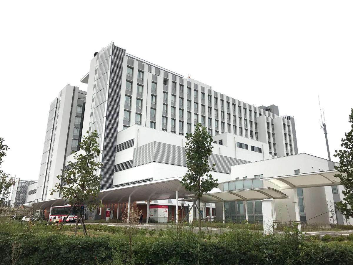 doctor__map's tweet photo. ◆仙台市立病院 
＜口コミ紹介＞ 駅から徒歩圏内、車でも利用可能です。診療科が多く、多くの人が利用されています。カ���ェやコンビニが併設されており便利です。   
https://t.co/KRpwOrRVfj
#ドクターマップ #ホームメイトリサーチ https://t.co/6v2gurfWMG