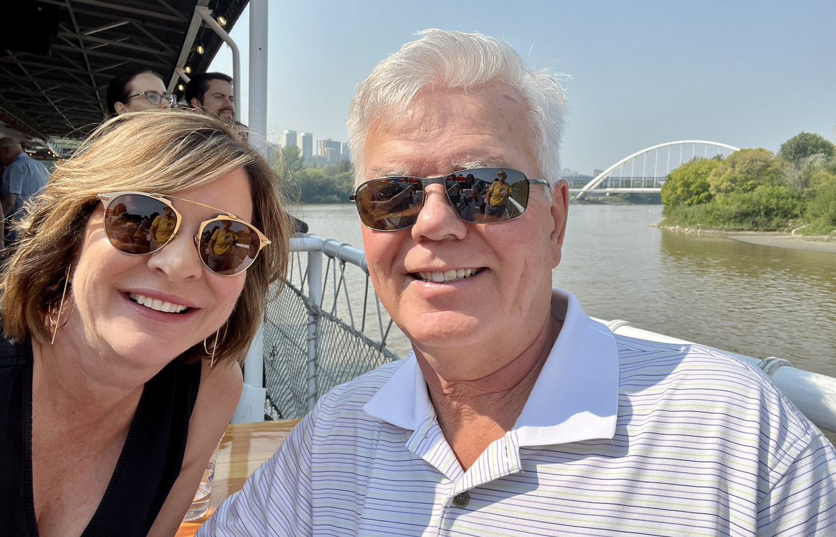 mmmajeski's tweet photo. Great day for a Riverboat brunch #TheEdmontonRiverboat https://t.co/3tIxN5N5rS