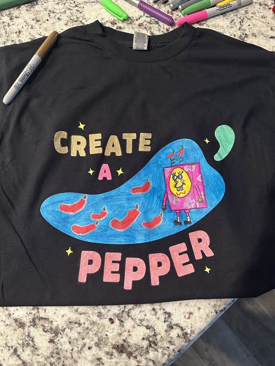 DialDani's tweet photo. Next I have to figure out my design for my Hope Captain shirt 🤔🤔🤔 @Chilis #chilihead #chilis https://t.co/04zyEMLIYe
