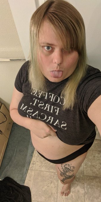 Birthdays tomorrow anyone wanna help me celebrate? https://t.co/8uEz6zEZKZ<a href="/tag/porn"class="tags"><span>#porn</span></a><a href="/tag/bbw"class="tags"><span>#bbw</span></a><a href="/tag/masturbation"class="tags"><span>#masturbation</span></a><a href="/tag/chastity"class="tags"><span>#chastity</span></a>