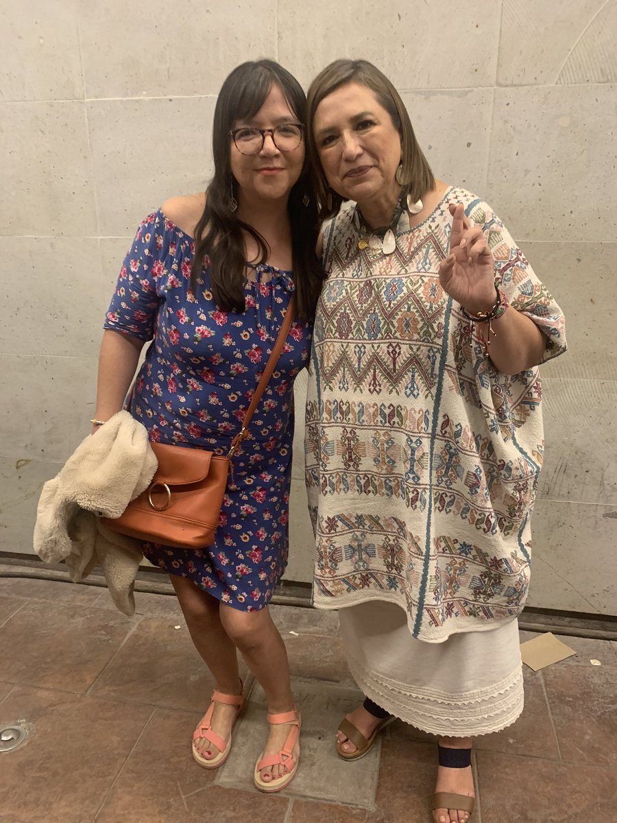 AmazingRuper's tweet image. Aguas con @XochitlGalvez!! Aguascalientes está contigo!! #XochitlVa!