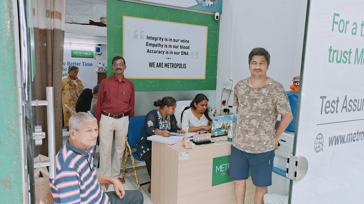 japvafoundation's tweet photo. 27/08/2023: 
Free Blood Checkup Camp ( CBC or Cholesterol , Blood Sugar) was organised by "JAPVA Foundation" for residents of #NewSec50Seawoods in association with @MetropolisLab Sec-50(E) Center

Many residents took benefits.

Thanks to the entire team of #Metropolis
#JAPVA https://t.co/tIrU7vY60o