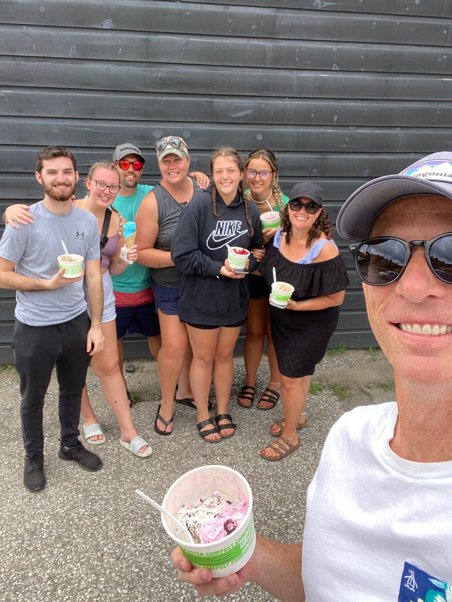 SherriShep's tweet photo. It wasn’t the best weather this week, but it doesn’t matter when you are cottaging with your ‘best guests’! 😁♥️ #ope #Regetable #cinnamonoat https://t.co/qBSwgdnxLO
