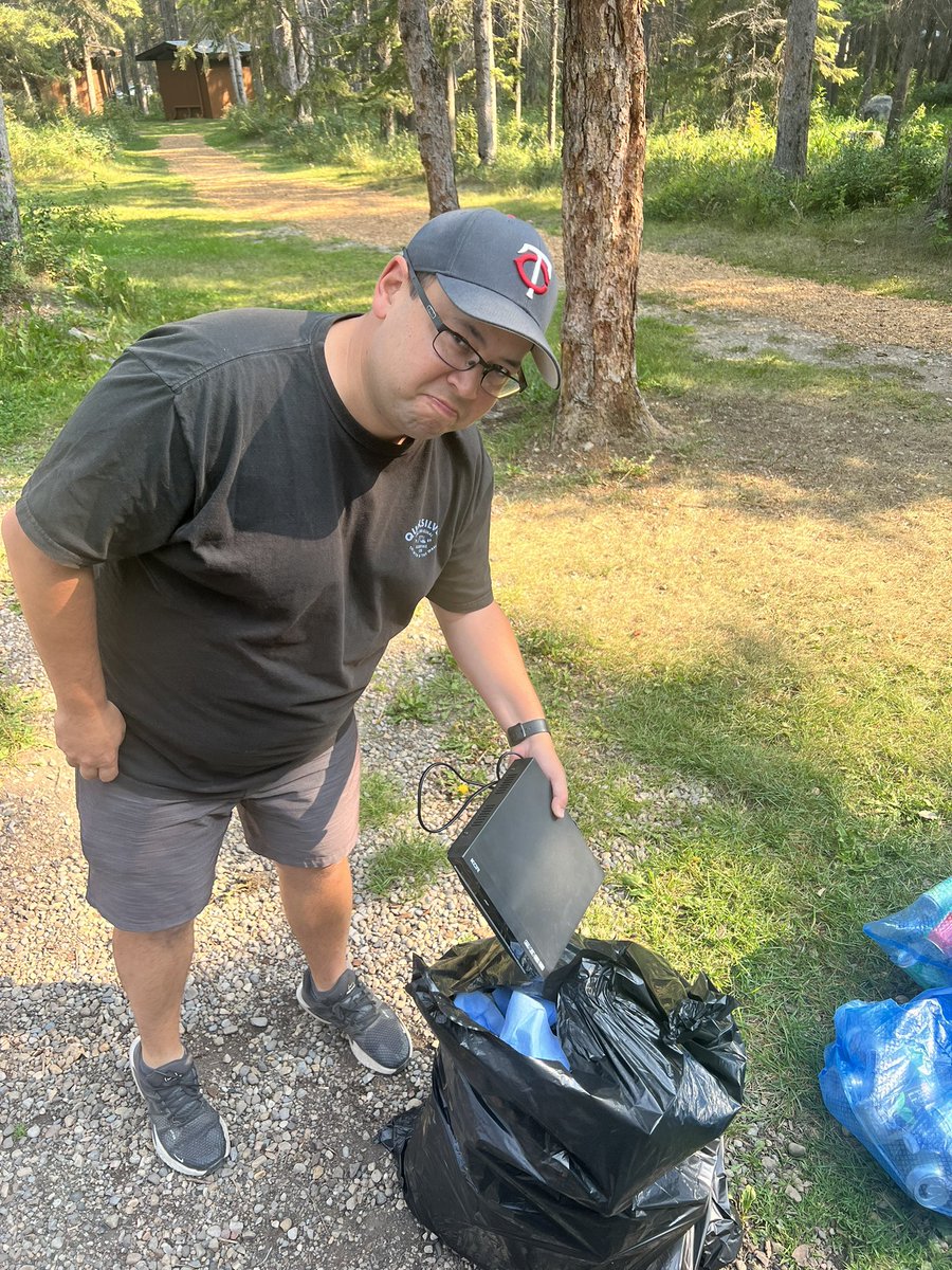Travis Vanthuyne tweet media