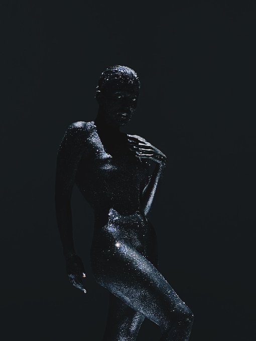 The night if she was human✨   📷 https://t.co/YMjyjnsra0 https://t.co/3HQI3LJ3qf<a href="/tag/jiology"class="tags"><span>#jiology</span></a>