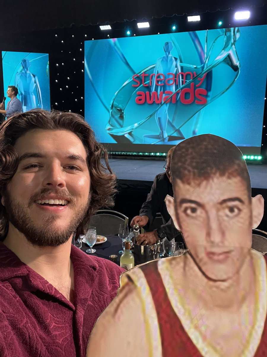 Rhett and me at the #streamys 2023! Wish us luck 🤞
(No clue where <a href="/LinkNeal/">Link Neal</a> is)