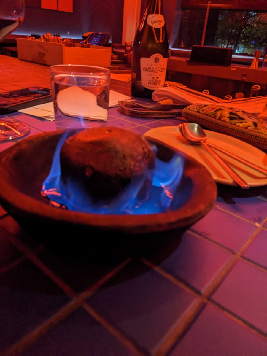 Megan Throm tweet media