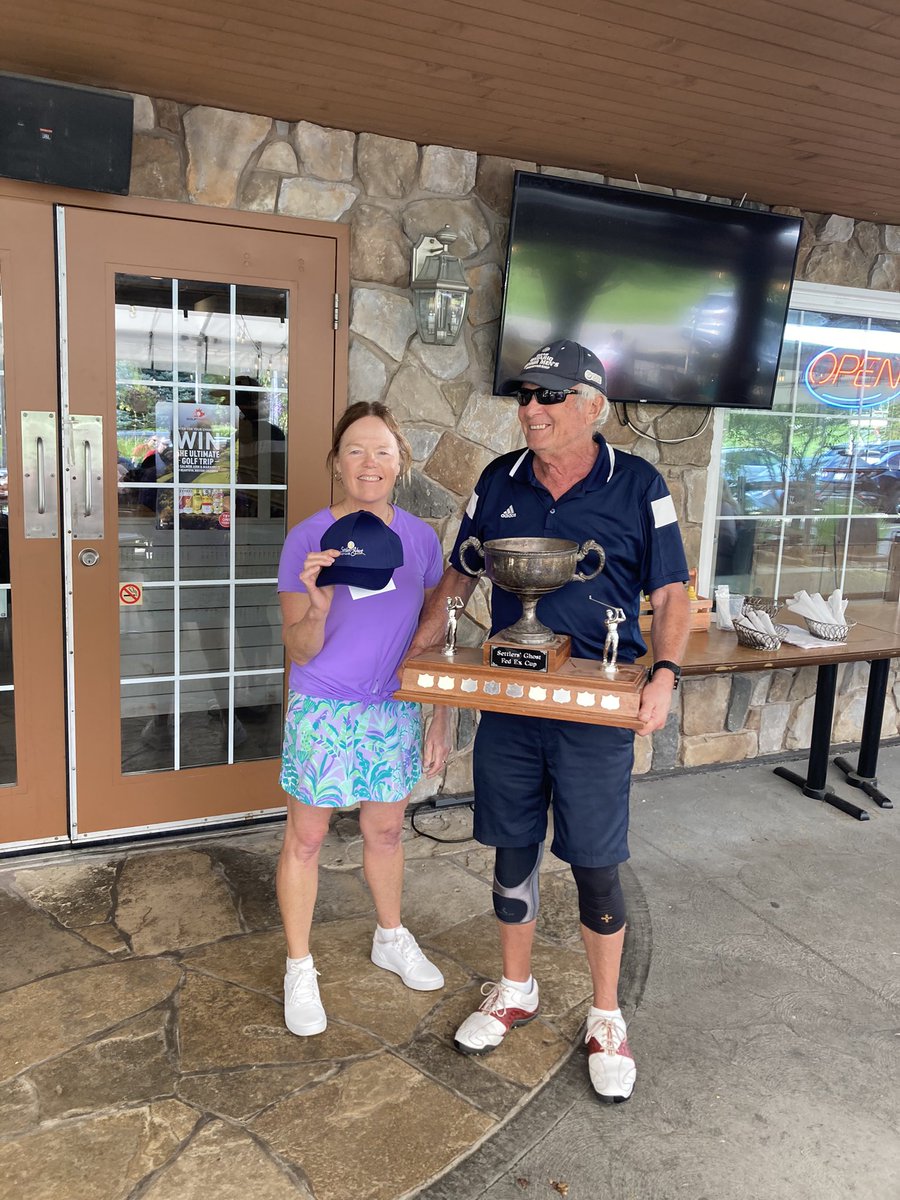 Settlers’ Club Championship Weekend: Congrats to B Flight, Sr &amp; Super Sr Champions <a href="/DH_scdsb/">Daryl Halliday</a>, Dale and Derek. Well played.
