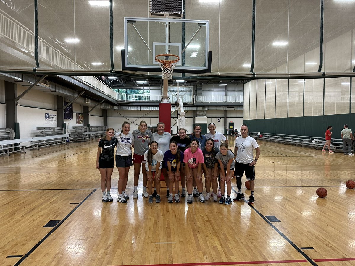 Great day for the Greencastle Girls Basketball Program! 🏀💜 We learned a lot of shooting drills and got a bunch of shots up today at the Sara Scalia Elite Clinic! #tigercubs