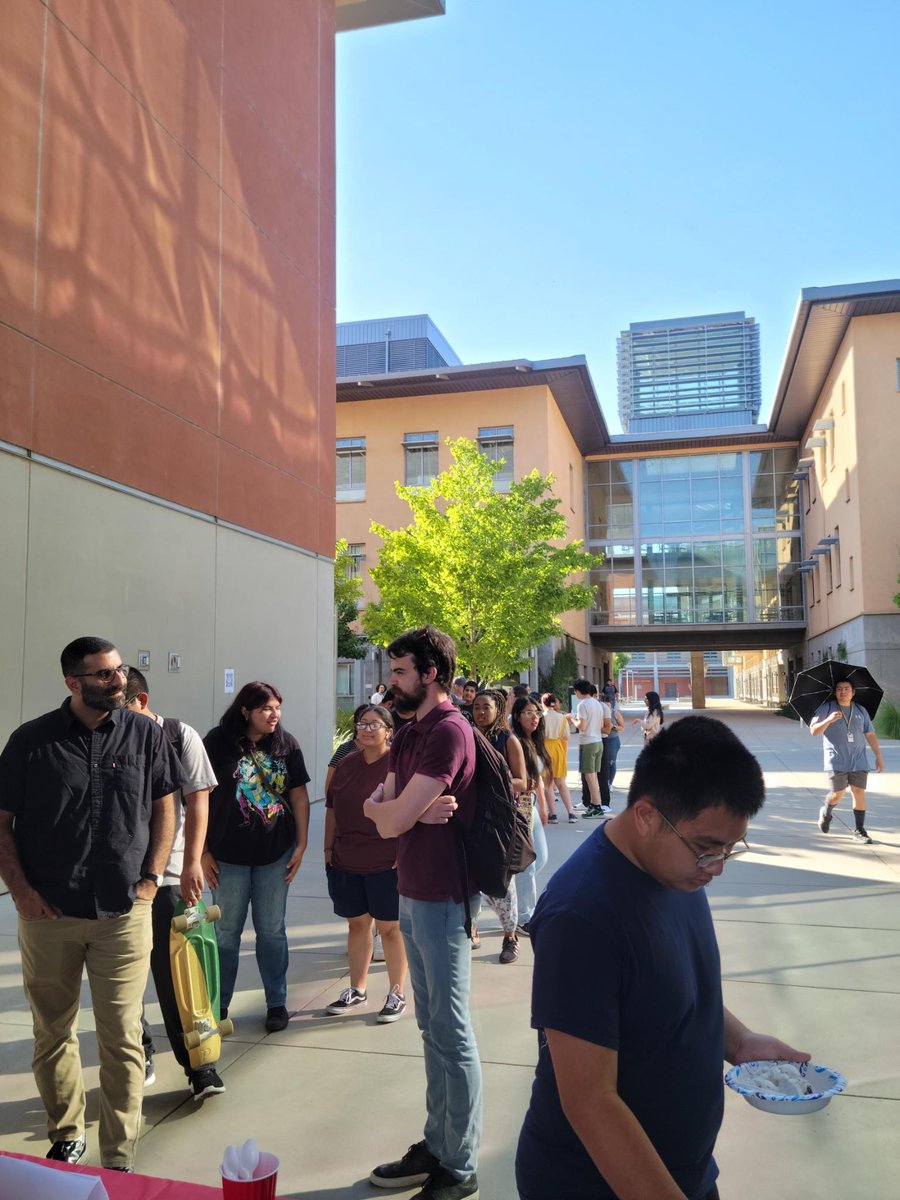 ydsaucm's tweet photo. On Friday, we had our Campus Kickoff event, an ice cream social(ism). We had guest speakers including on-campus unions, community orgs, and DSA-endorsed city council members come talk. Stay tuned for more updates on this semester's organizing!
#joinYDSA https://t.co/ESHULM4Bd7