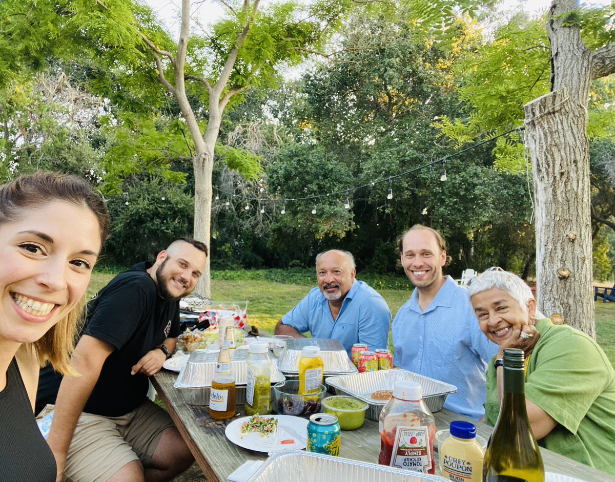 Victoria Calatrava tweet media