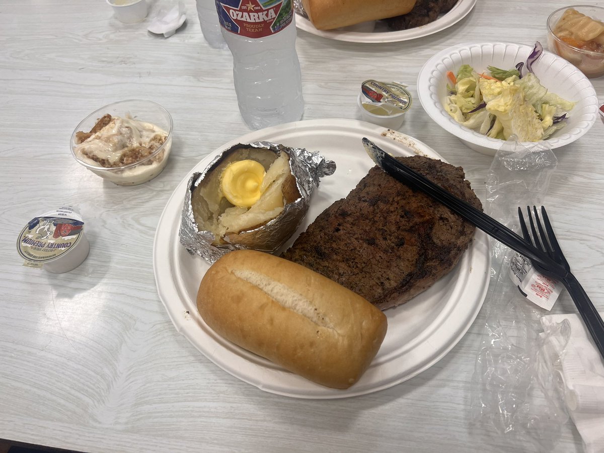 <a href="/nemccsoftball/">NEMCCSOFTBALL</a> sophomores <a href="/SarahHindman4/">Sarah Hindman</a> <a href="/callicutt_emma/">Emma Callicutt</a> and <a href="/nataliejmck14/">nataliemckinney</a> ready for the Oakland Baptist Church NEMCC Athletic #Tigertown tailgate.  Thankful for such a giving and supportive community.