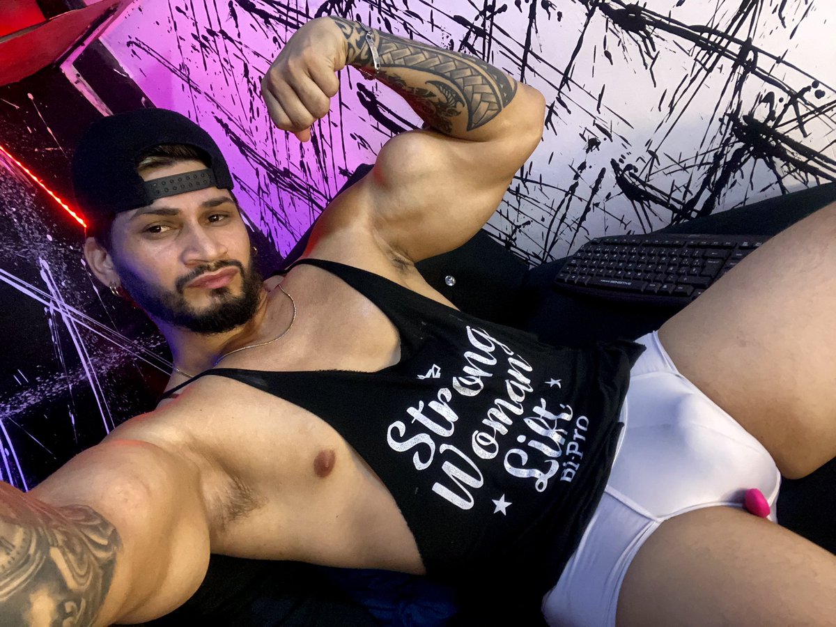 AHaeht's tweet photo. Con ganas de todo mis amores🔥🥵

https://t.co/Vp8FFb9ZbM https://t.co/jR3KL6cjOW