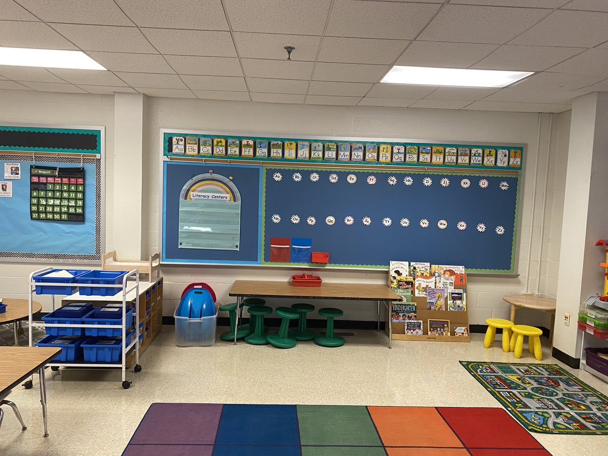 MrsMackeysClass's tweet image. Ready for the first day of kindergarten! Can’t wait to meet my little cheetahs!