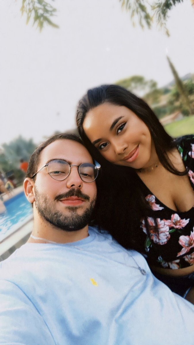 tinolixo's tweet photo. eu amo muito minha muie, mds do céu como q pode? https://t.co/FBxLAZEIdY